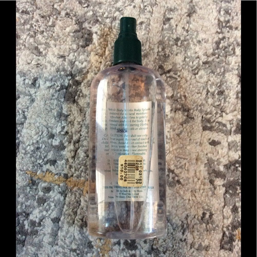 RARE VINTAGE BATH & BODY WORKS FLOWERING HERBS! - Picture 2 of 3
